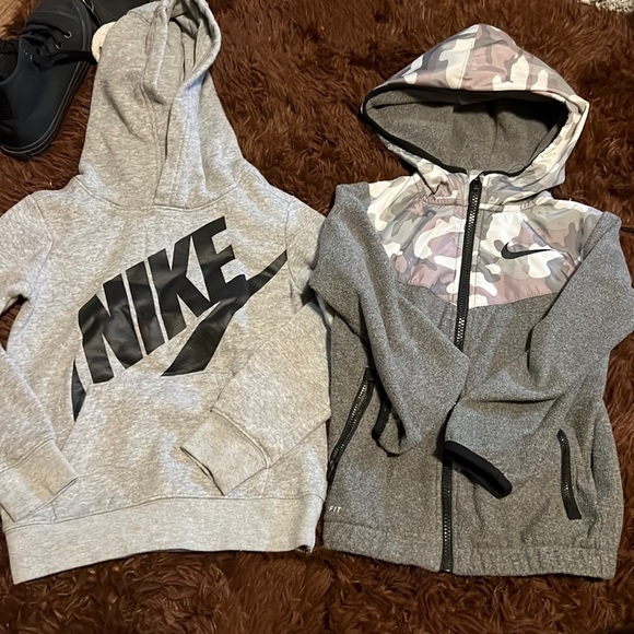 Toddler boys Nike hoodie and jacket - Picture 1 of 5